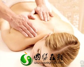 中暑病人的刮痧手法及护理特点