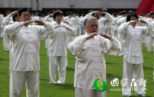 夏季帮你去除浮躁的气功方法